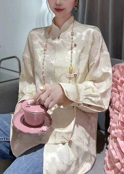 Polished Blouse with an Effortless Classic Look