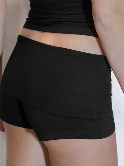 Sophisticated Garment with a Clean Classic Look