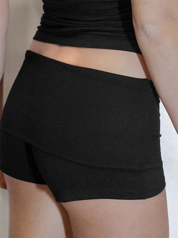 Sophisticated Garment with a Clean Classic Look