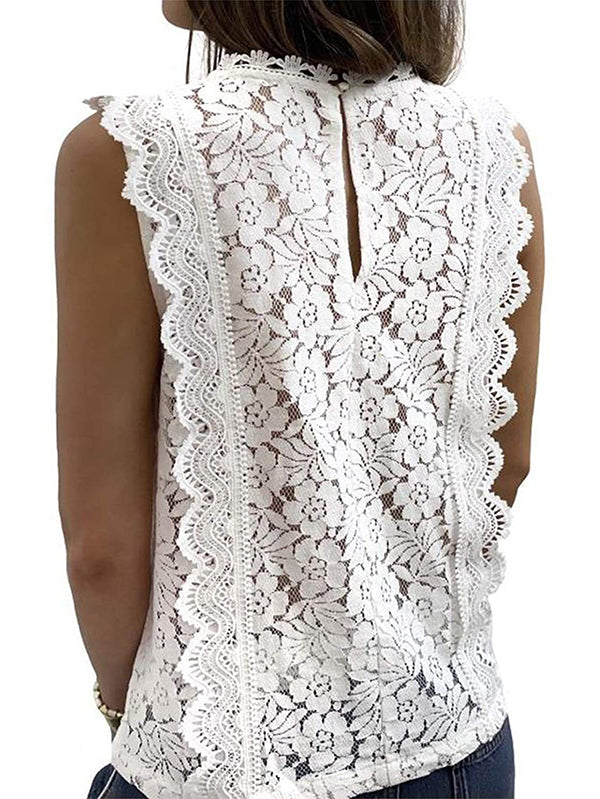 Effortlessly Elegant Top with a Timeless Design