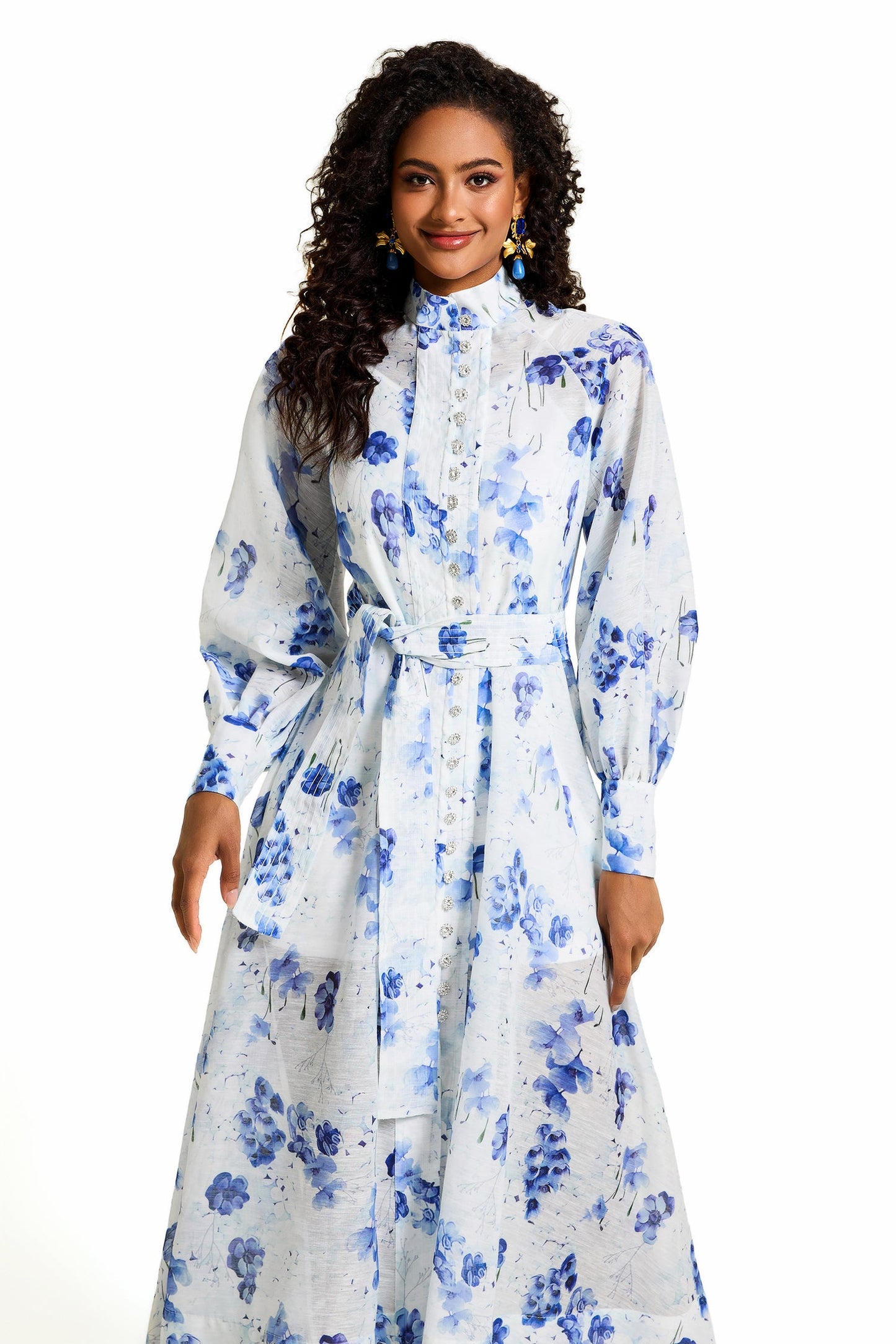 Beautifully Crafted Dress in a Classic Style