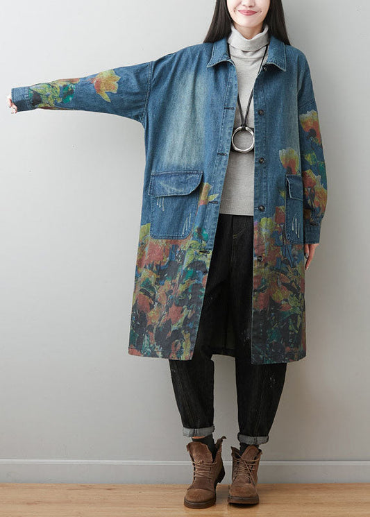 Elegantly Styled Coat for Everyday Wear