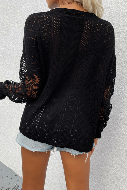 Well Tailored Sweater with a Graceful Silhouette