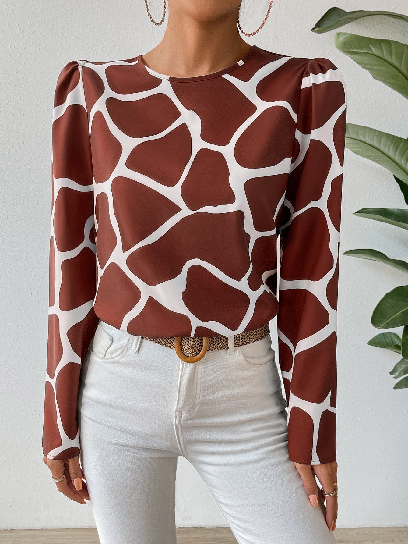 Classic Vintage Top with a Flattering Fit