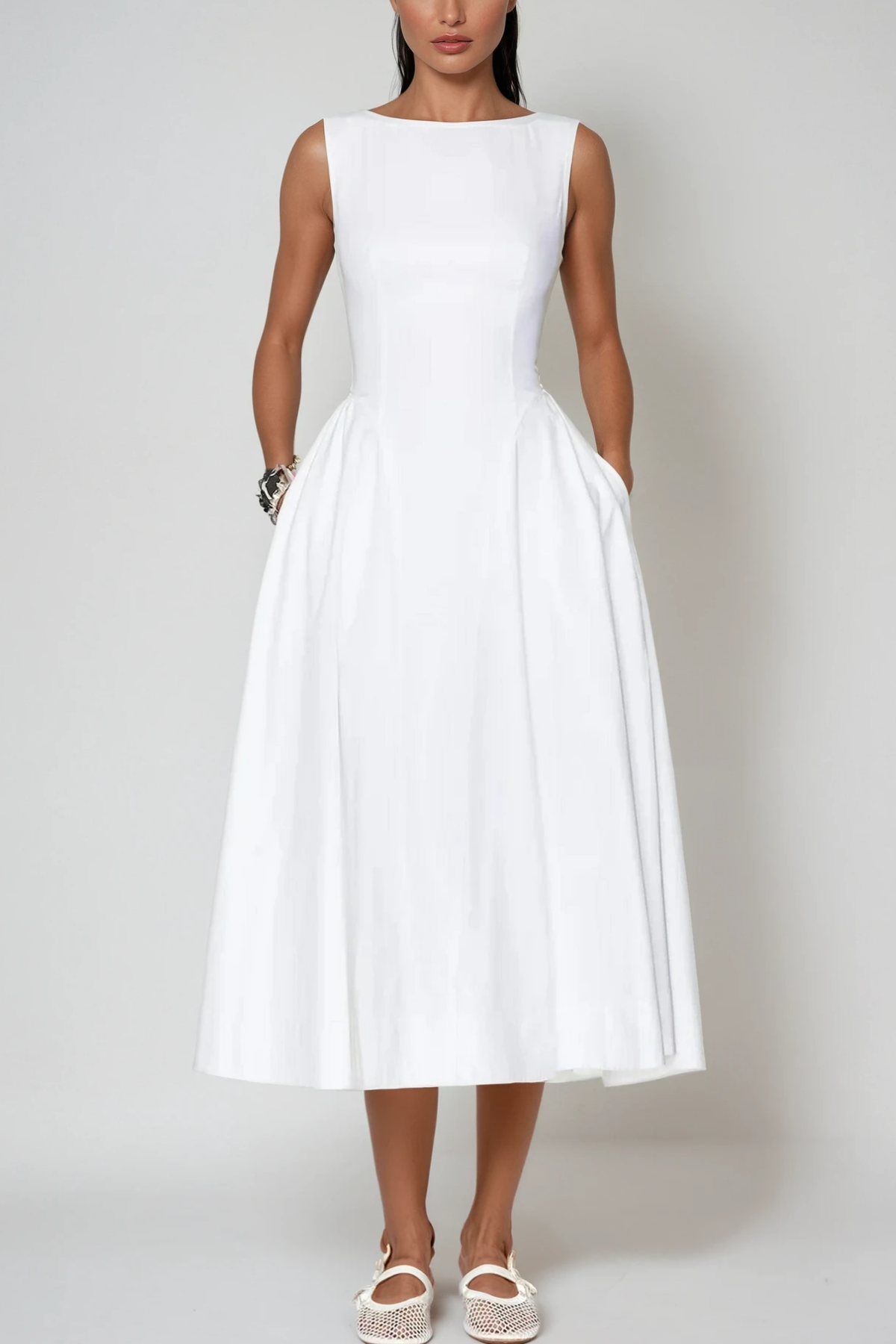 Classic Vintage & Enduringly Stylish Dress