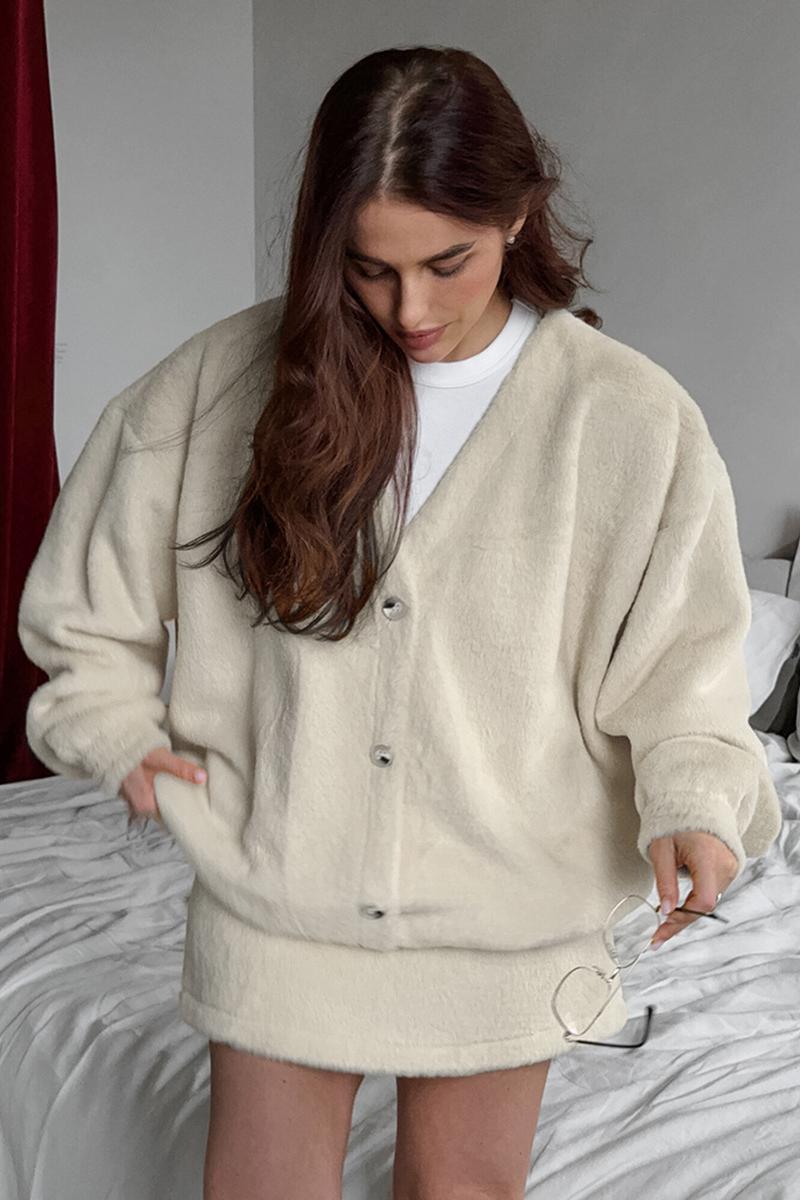 Beautifully Crafted Coat in a Classic Style