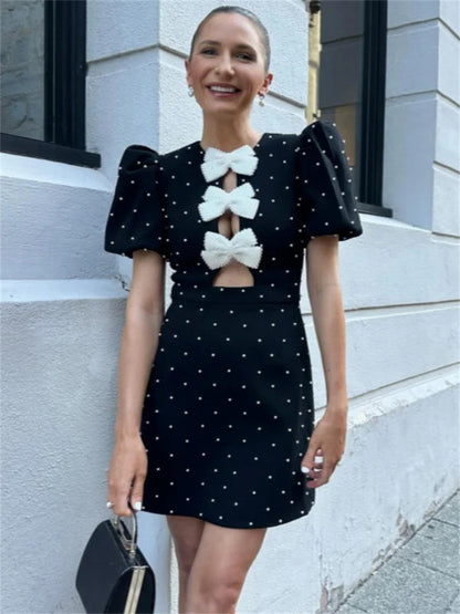 Gracefully Styled Dress for Any Occasion
