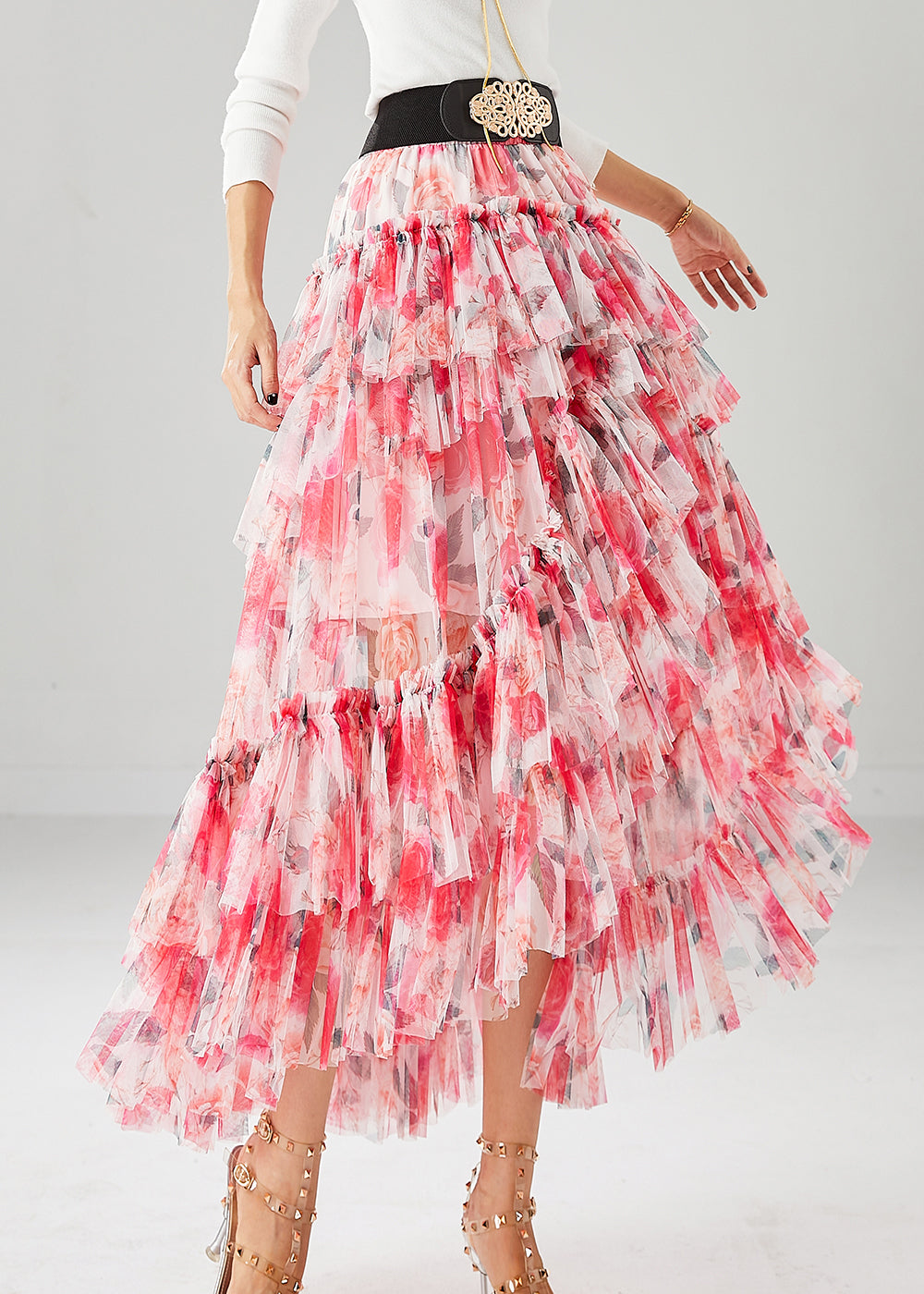 Effortlessly Elegant Garment with a Timeless Design