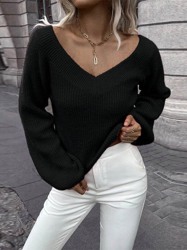 Effortlessly Elegant Sweater with a Timeless Design