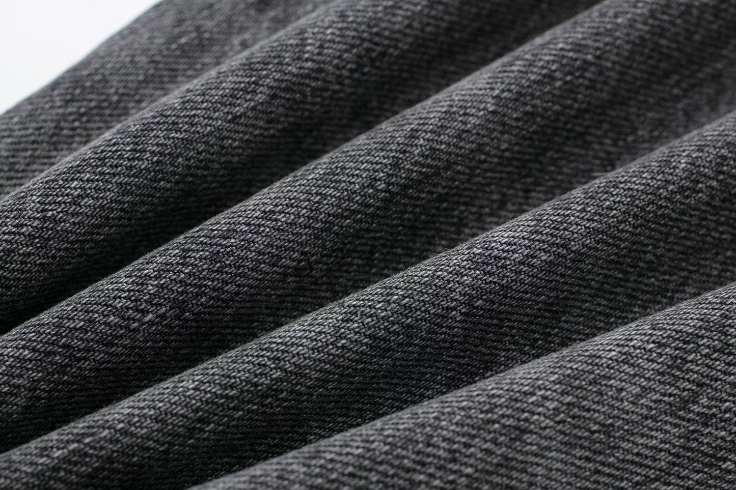 Polished Pants with an Effortless Classic Look