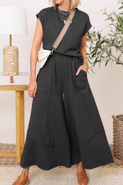 Gracefully Styled Garment for Any Occasion