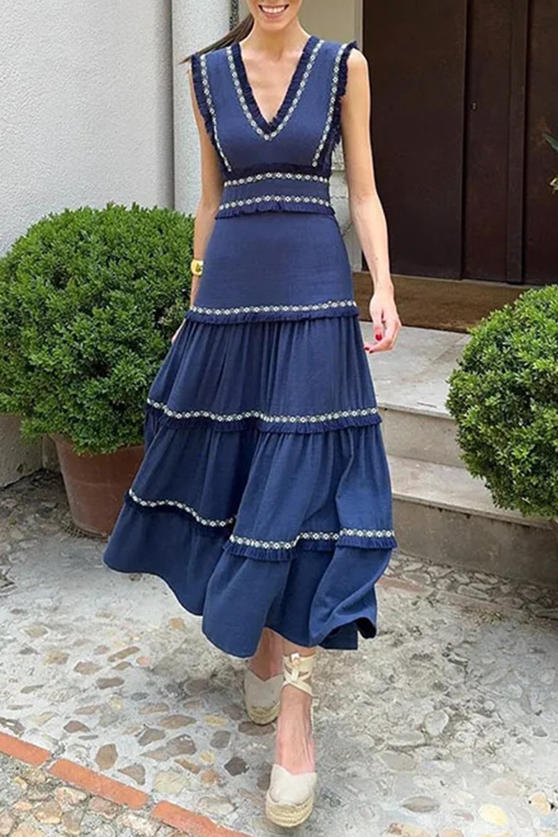 Classic Vintage & Enduringly Stylish Dress