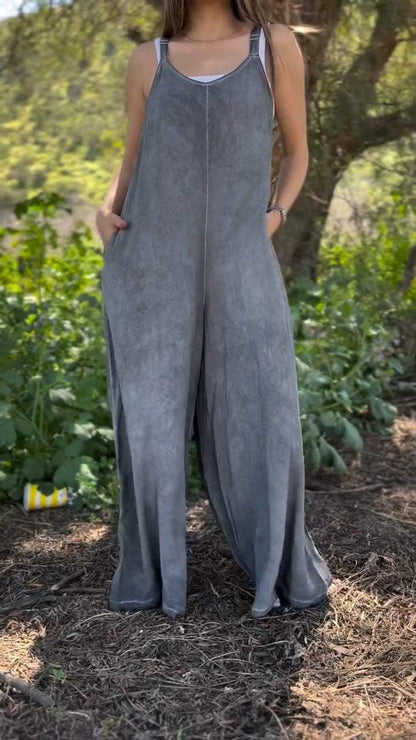 Sophisticated Garment with a Clean Classic Look