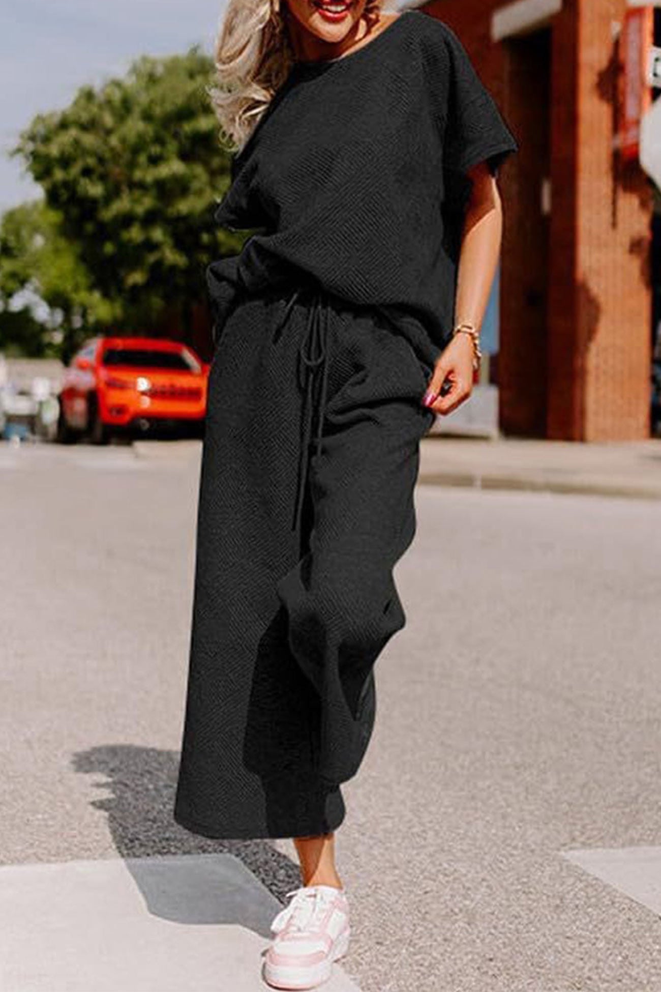 Beautifully Crafted Pants in a Classic Style