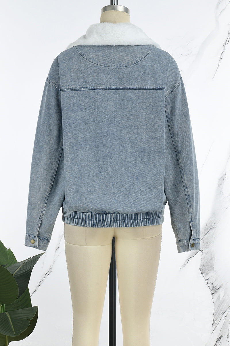 Elegantly Styled Jacket for Everyday Wear