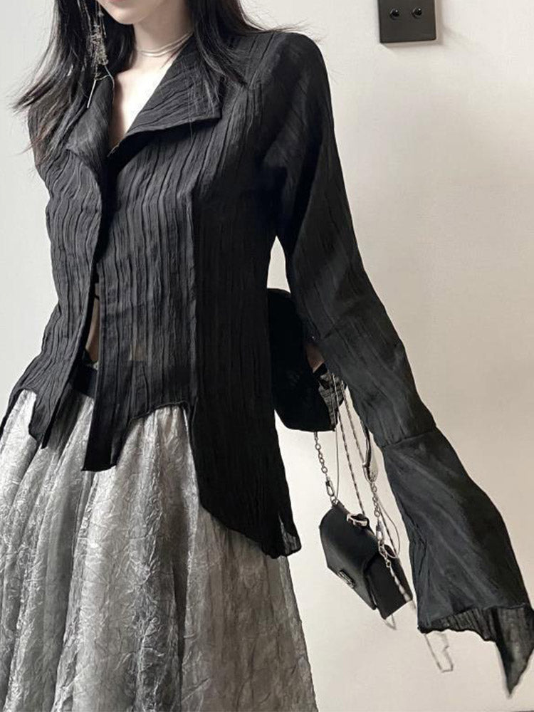 Beautifully Finished Blouse in a Timeless Design