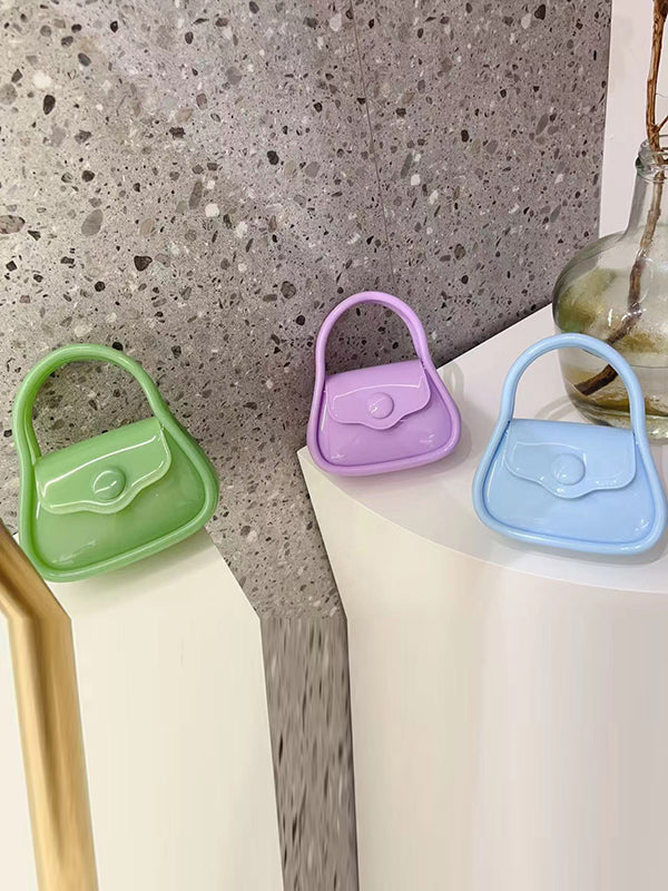 Effortlessly Elegant Bag with a Timeless Design