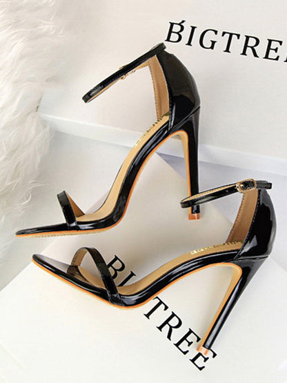 Gracefully Styled Sandals for Any Occasion