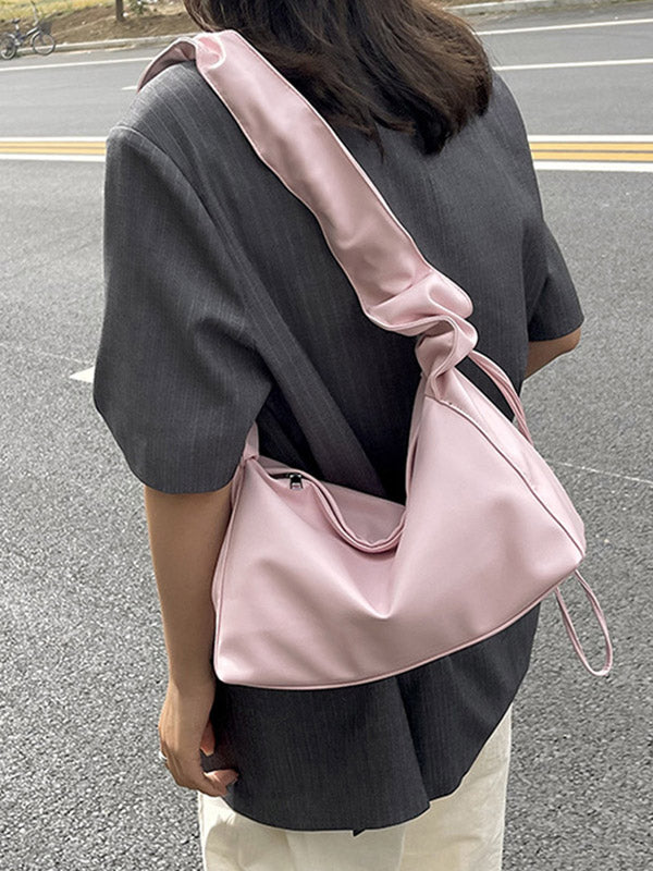 Sophisticated Bag with a Clean Classic Look