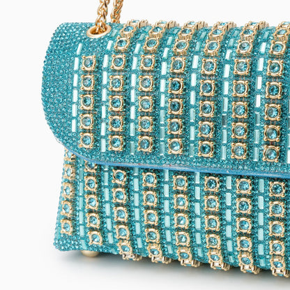 Classic Vintage Bag with a Flattering Fit