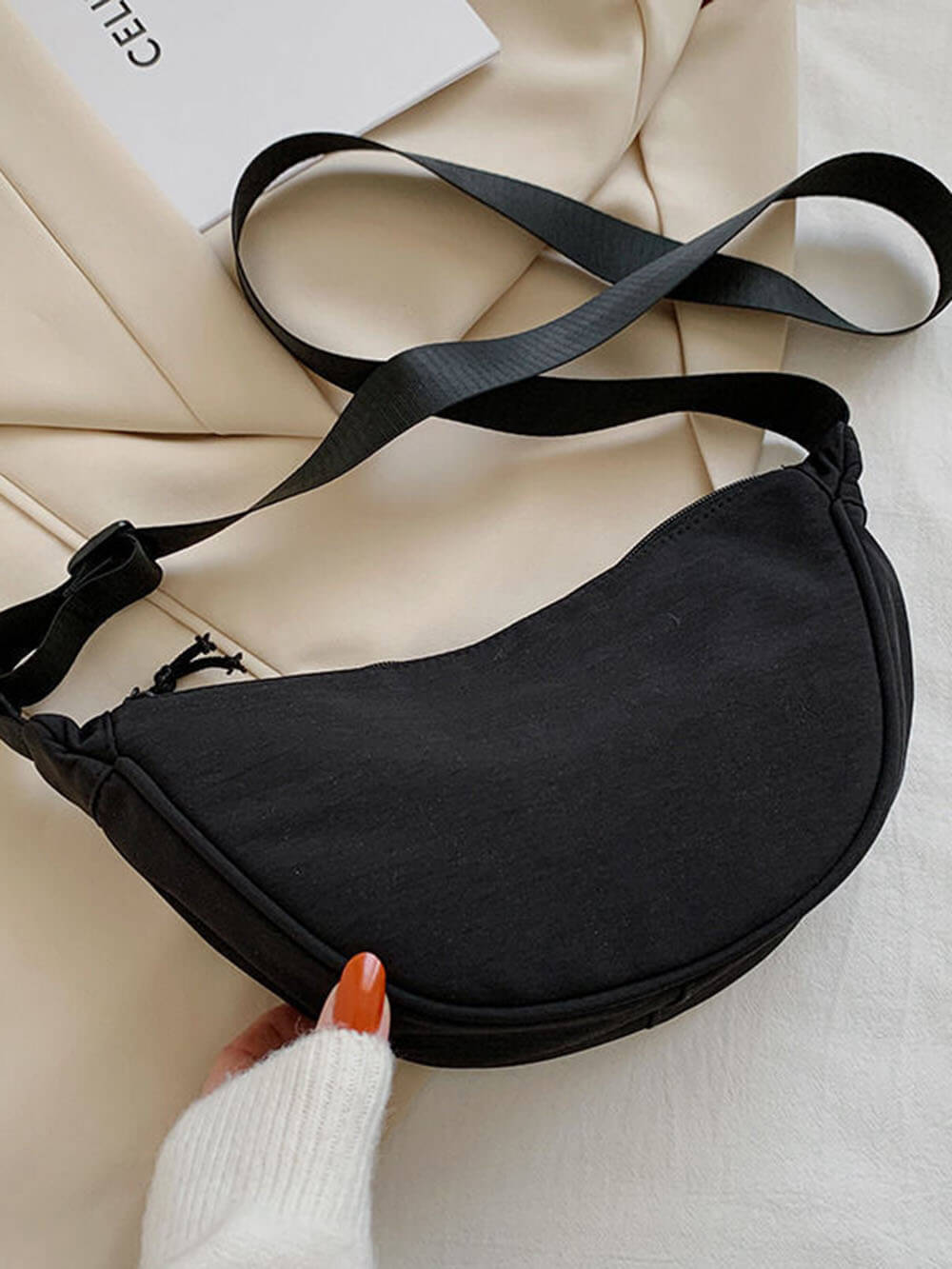 Sophisticated Bag with a Clean Classic Look