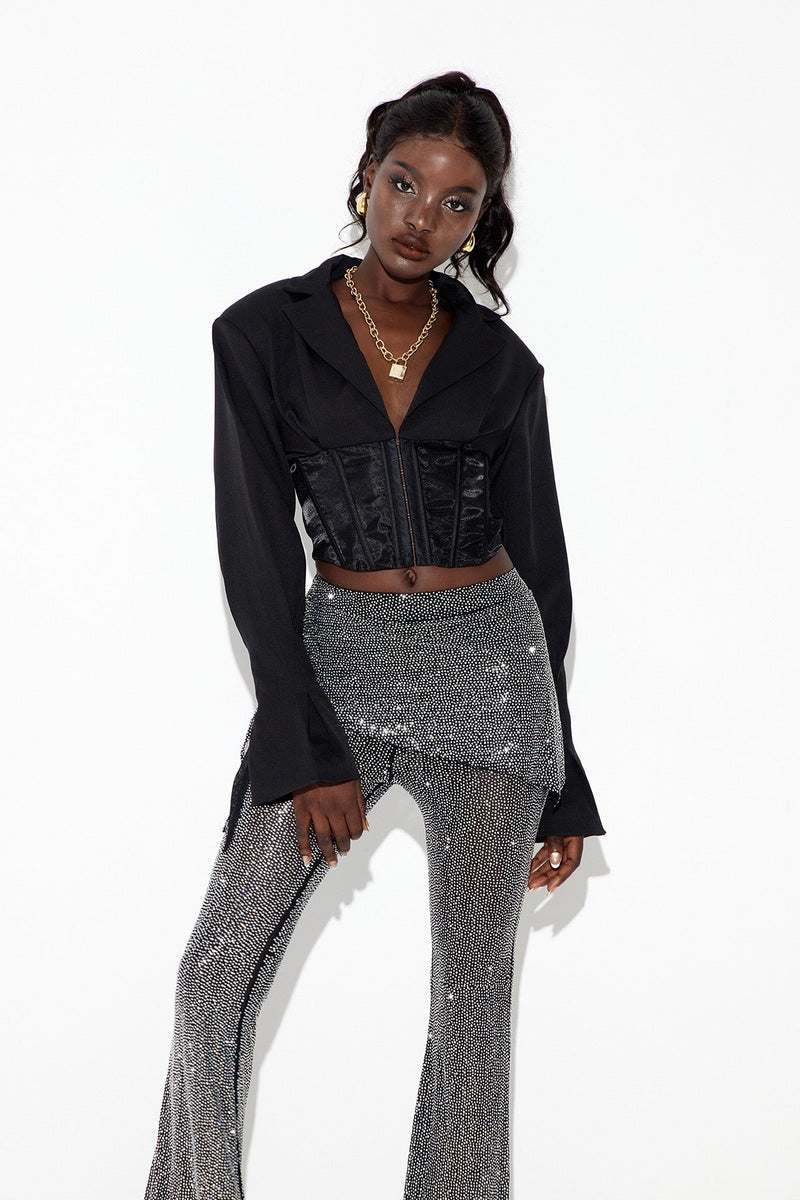 Gracefully Styled Pants for Any Occasion