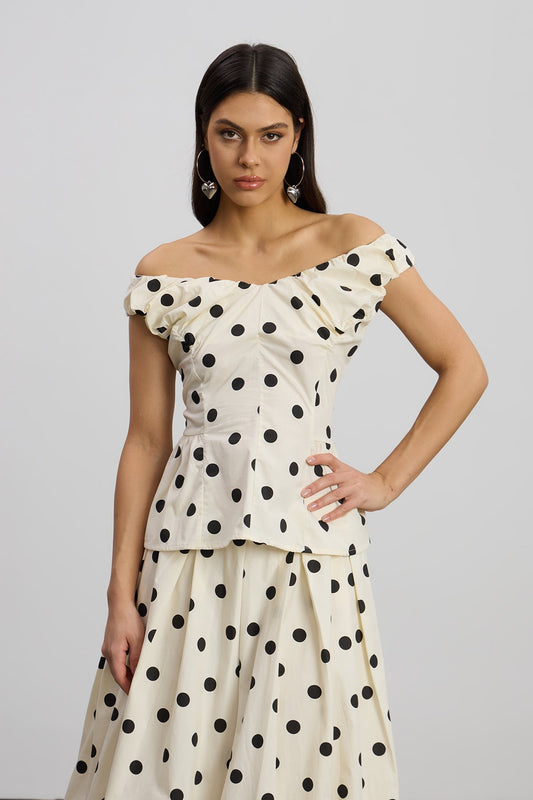 A Vintage Style Top with Delicate Timeless Details
