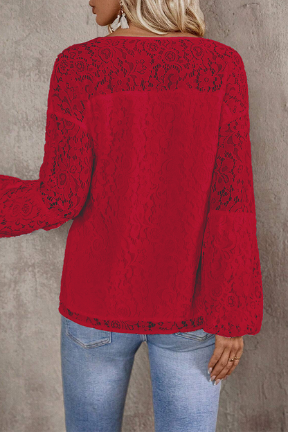Beautifully Finished Top in a Timeless Design