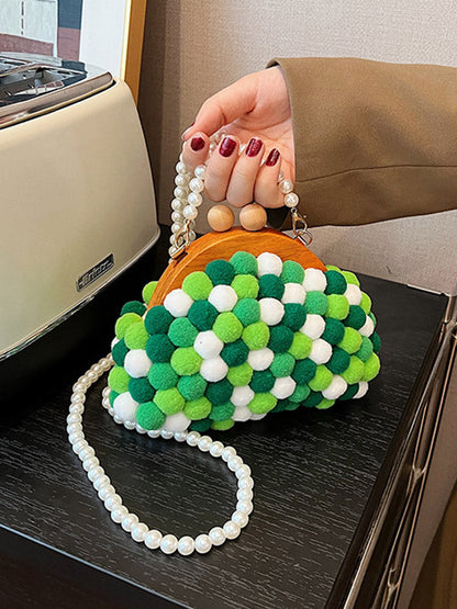 Beautifully Crafted Bag in a Classic Style