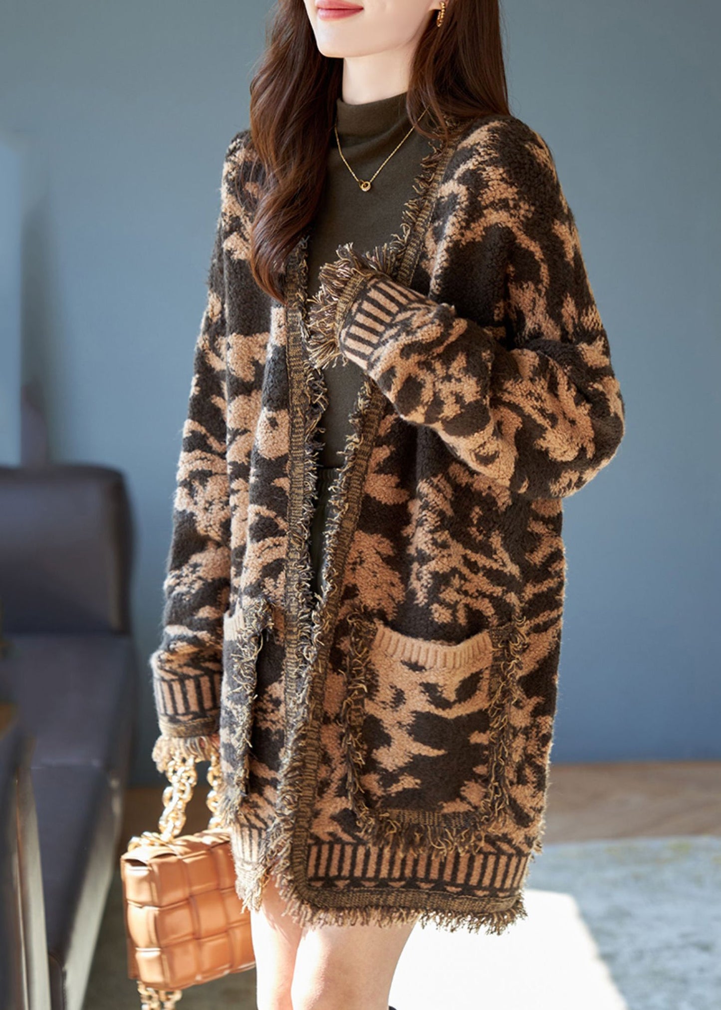 Classic Vintage Cardigan with a Flattering Fit