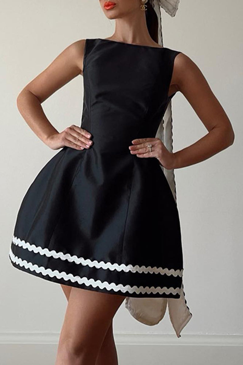 Beautifully Crafted Dress in a Classic Style