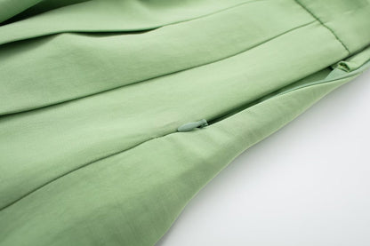 Classic Vintage Garment with a Flattering Fit
