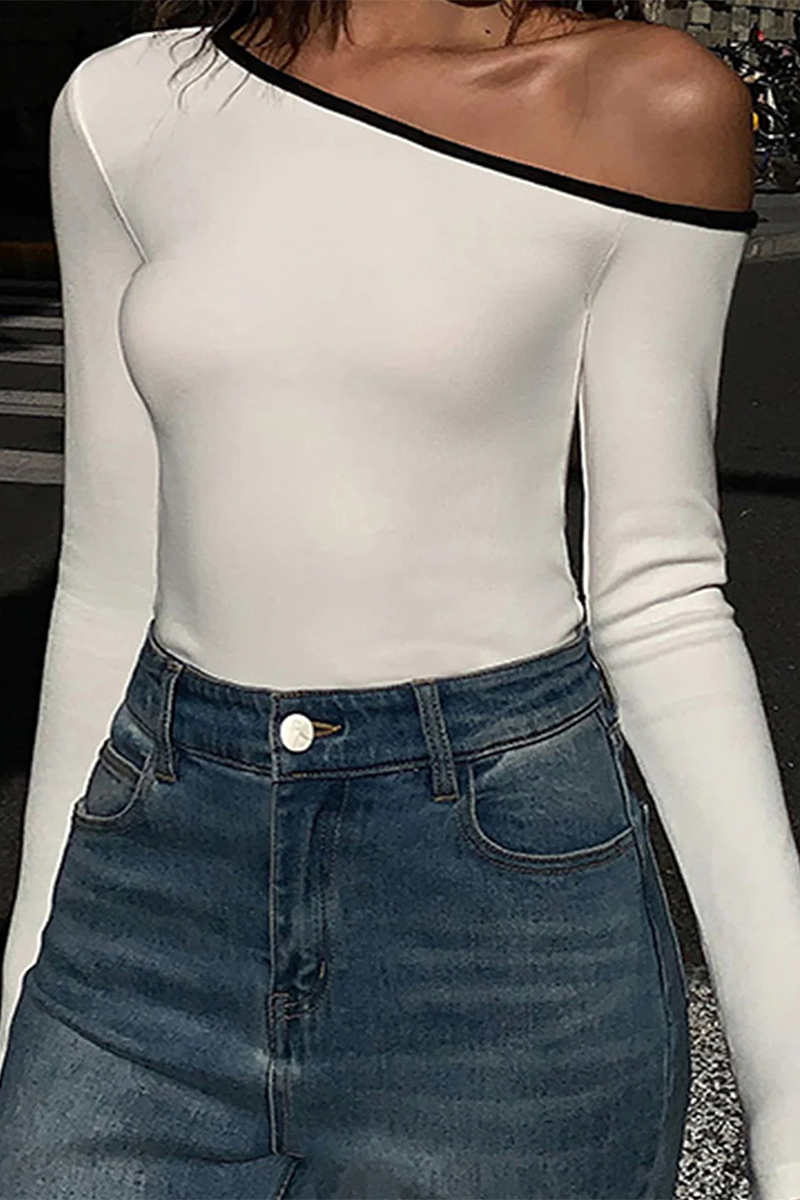 Gracefully Styled Top for Any Occasion