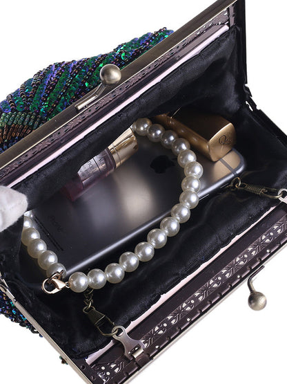 Beautifully Finished Bag in a Timeless Design