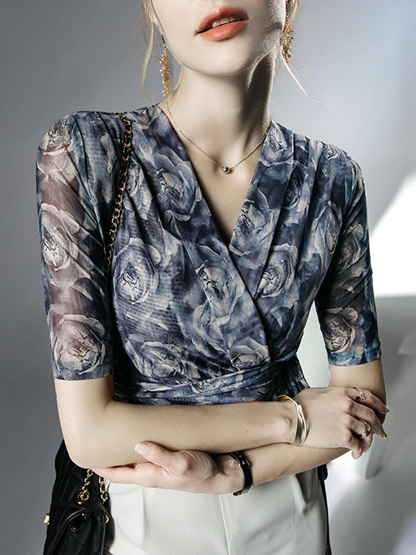 Polished Blouse with an Effortless Classic Look