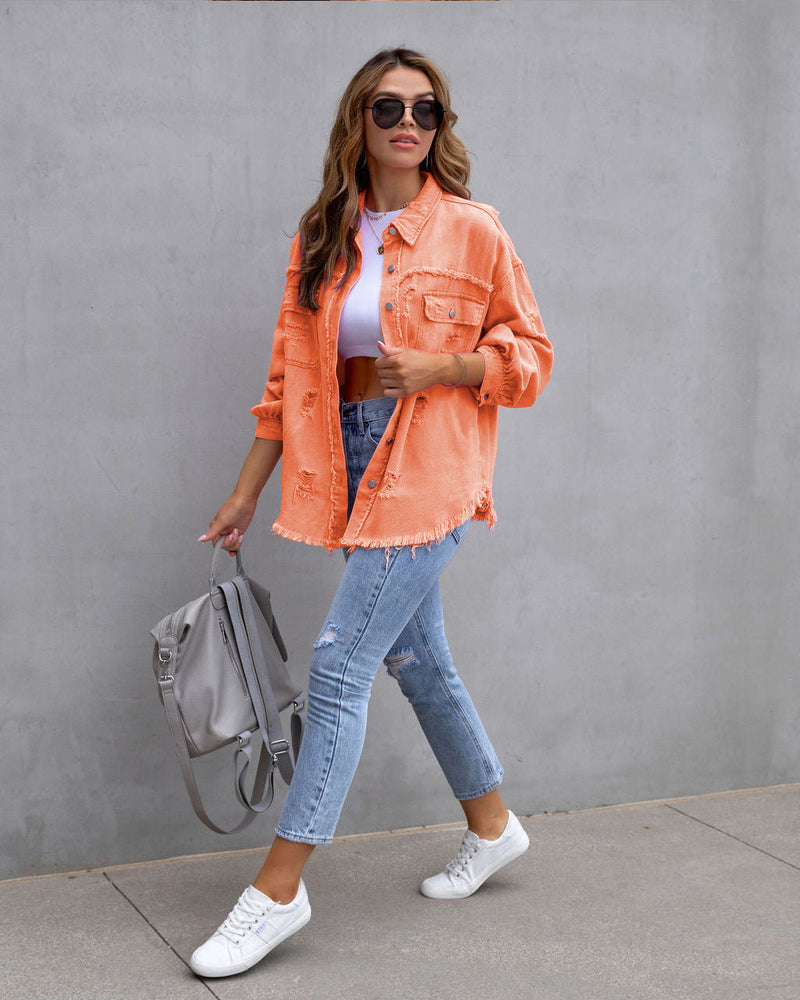 Effortlessly Elegant Jacket with a Timeless Design