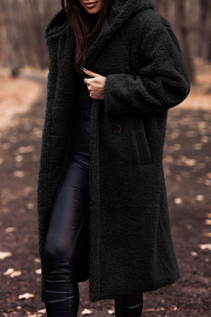 Well Tailored Garment with a Graceful Silhouette