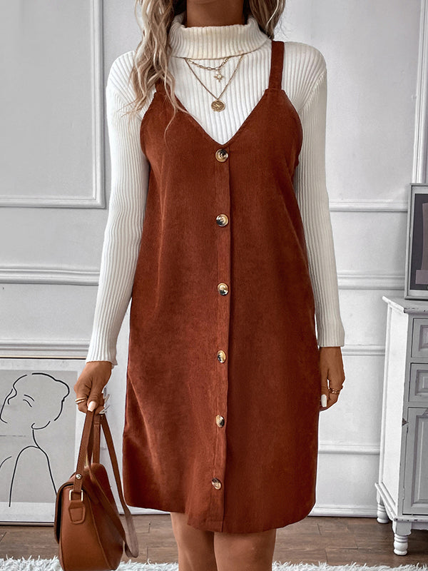 Classic Vintage Dress with a Flattering Fit