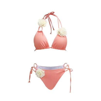Effortlessly Elegant Bikini with a Timeless Design