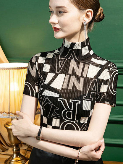 Beautifully Crafted T-Shirt in a Classic Style