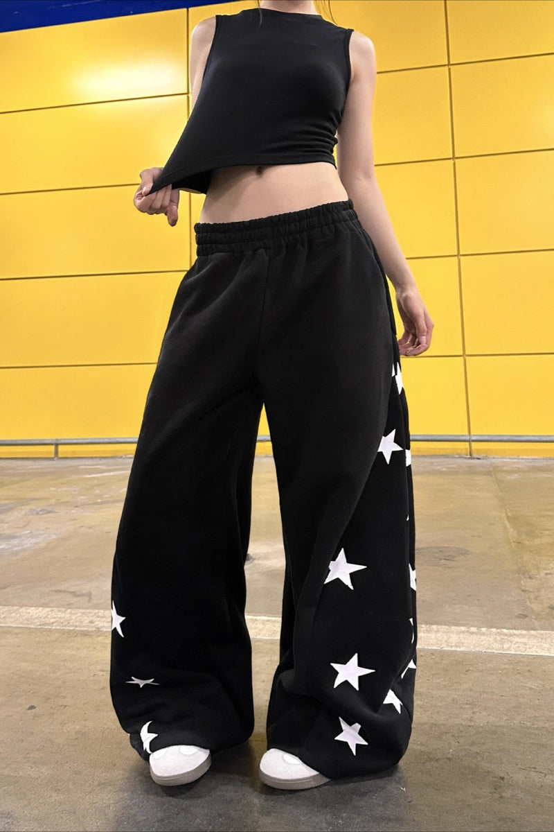 Well Tailored Pants with a Graceful Silhouette