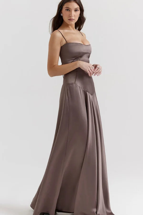 Beautifully Finished Garment in a Timeless Design