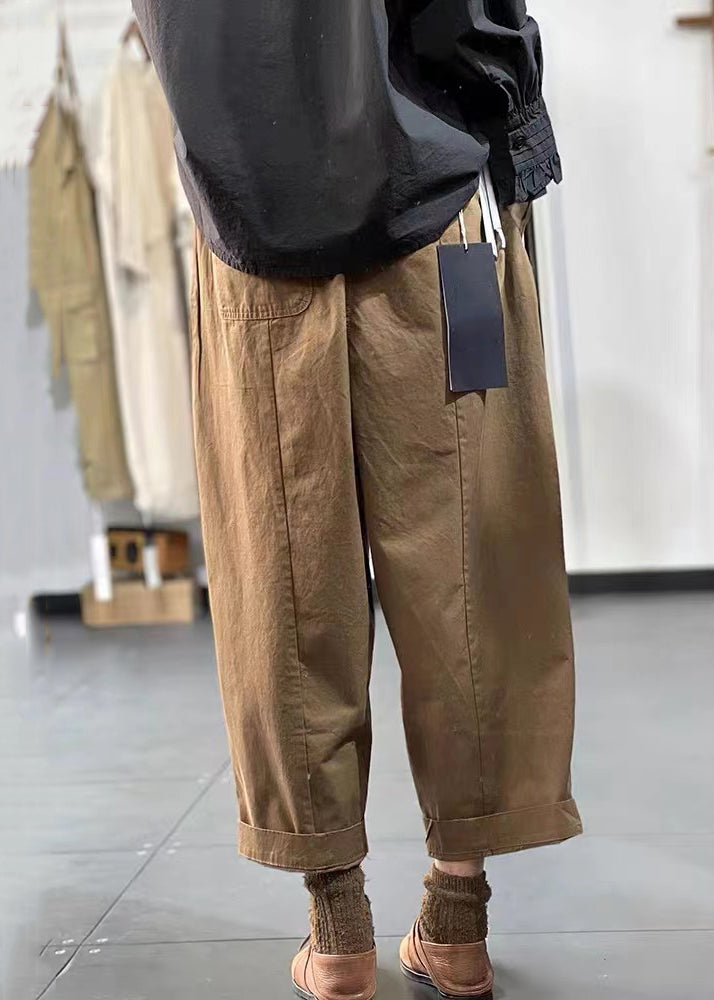 Effortlessly Elegant Pants with a Timeless Design
