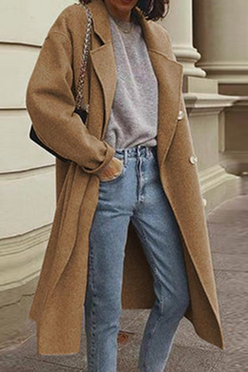 Effortlessly Elegant Garment with a Timeless Design