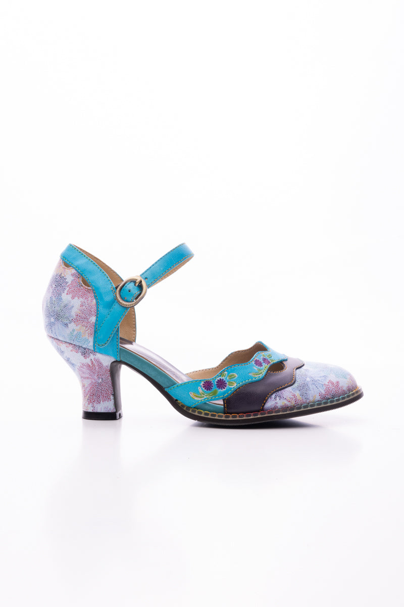 Elegantly Styled Garment for Everyday Wear