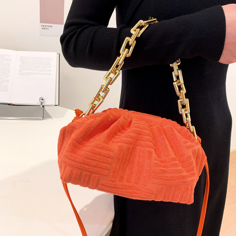 Beautifully Crafted Bag in a Classic Style