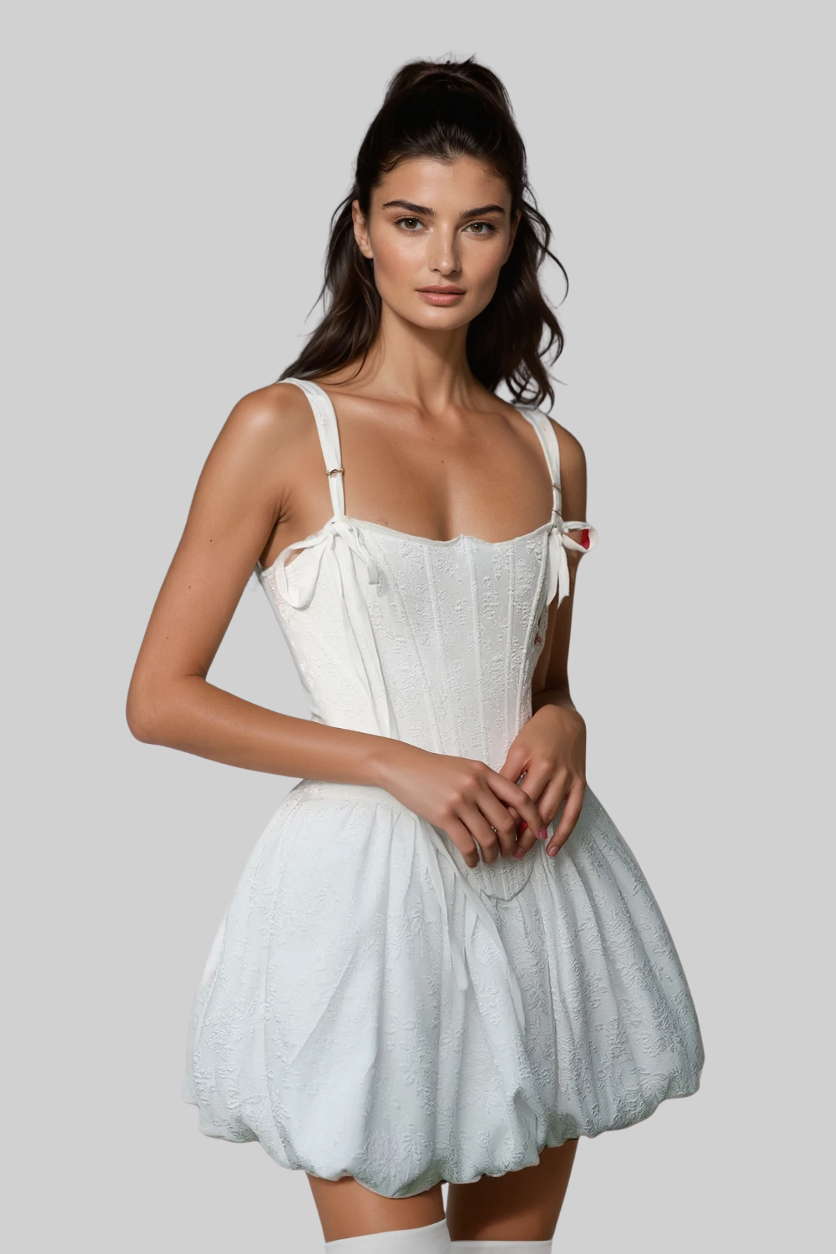 Beautifully Finished Dress in a Timeless Design