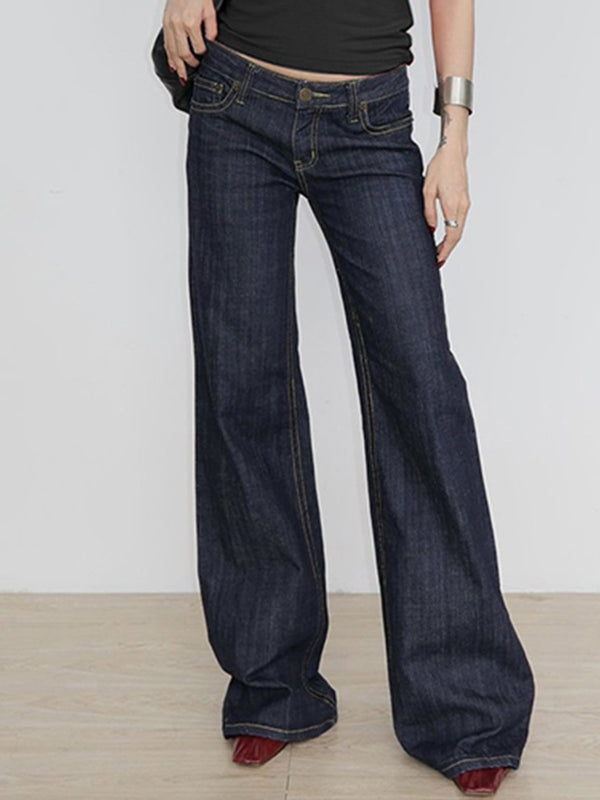 Effortlessly Elegant Garment with a Timeless Design