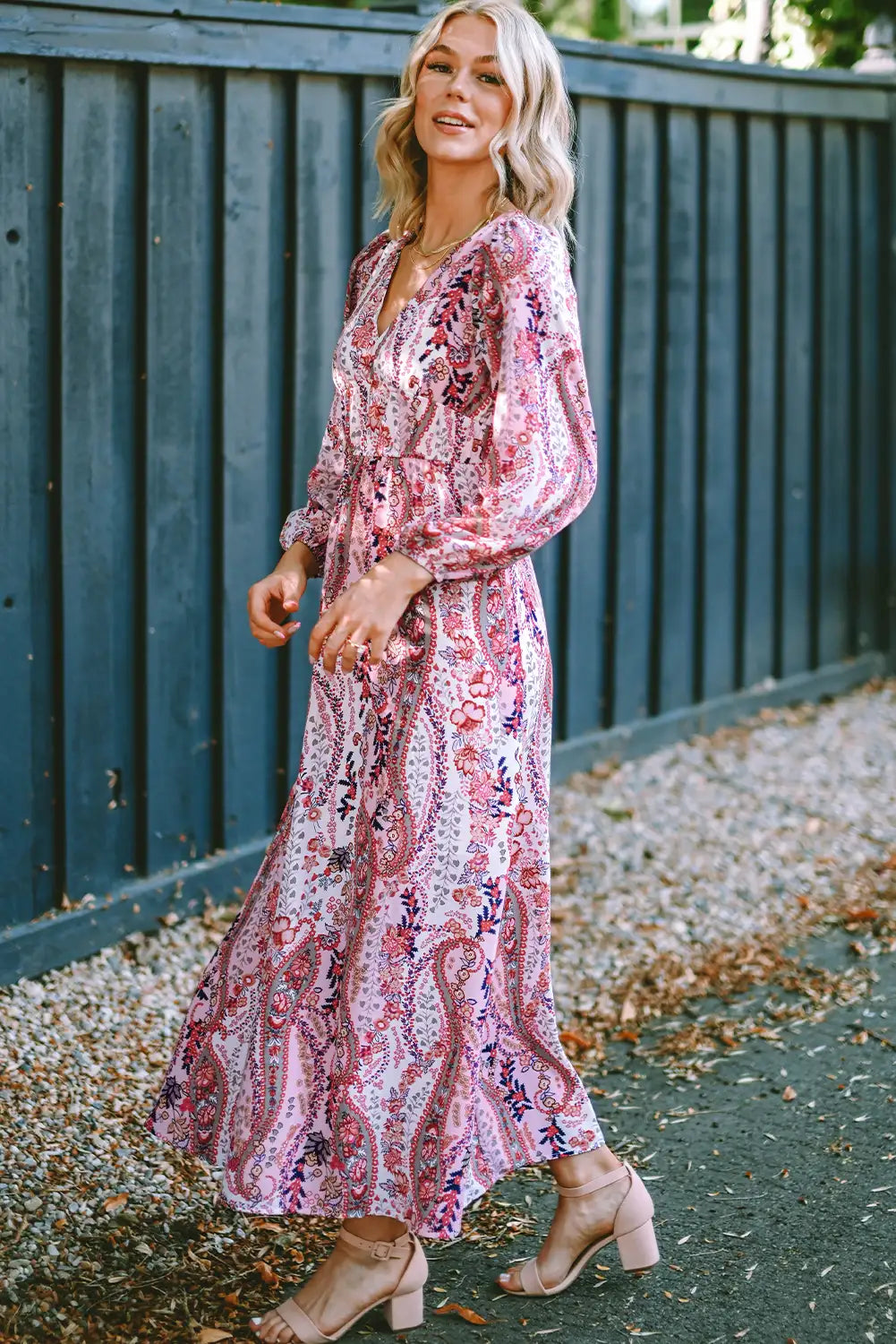Classic Vintage & Enduringly Stylish Dress