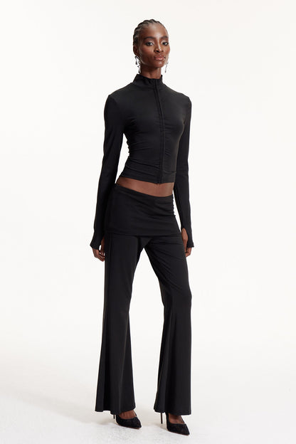 Beautifully Finished Pants in a Timeless Design